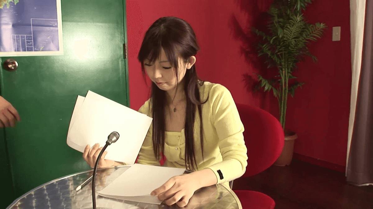 N0414 - Nữ công nhân tình dục