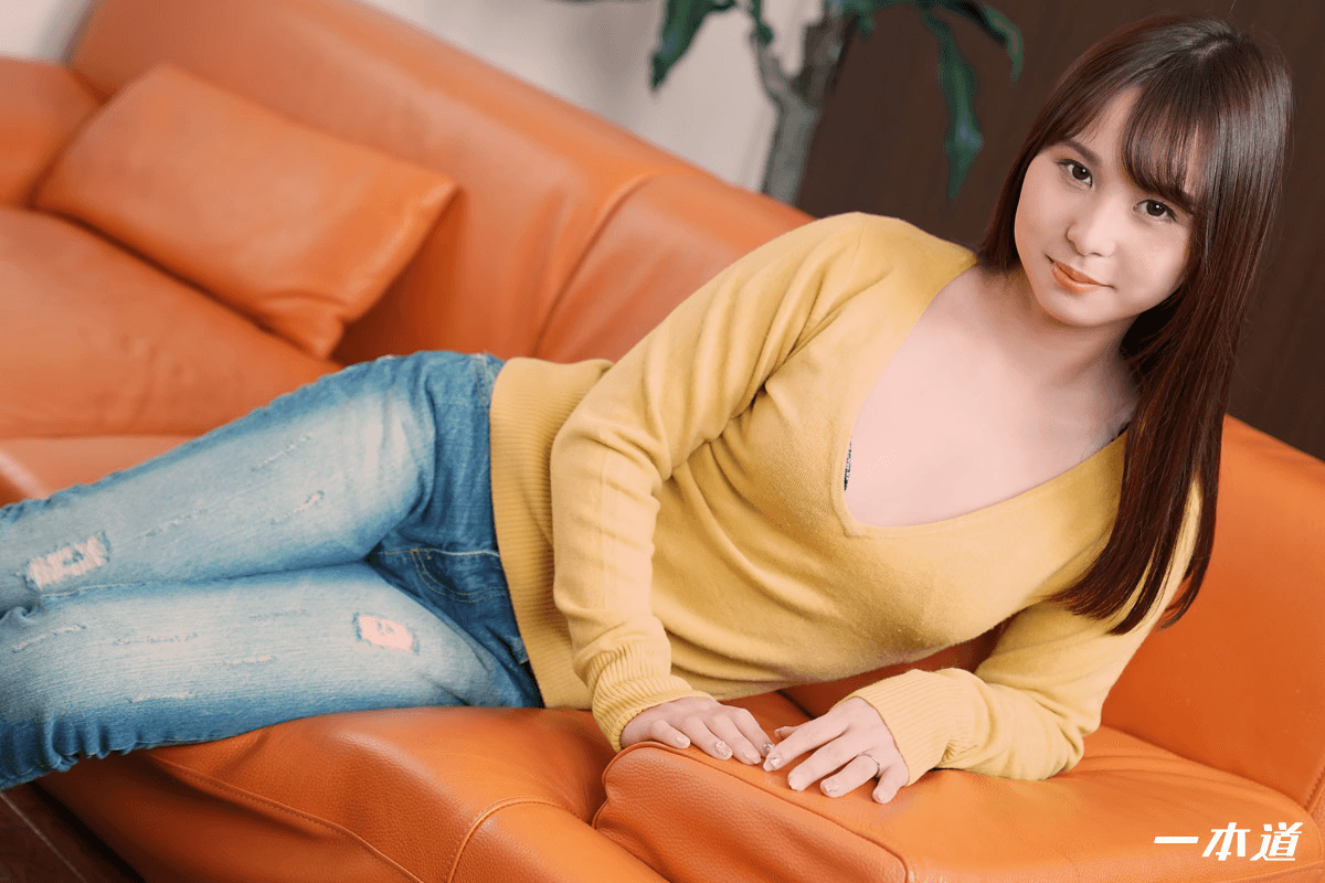 080925_001-1PON_Cô hàng xóm không mặc áo ngực vào buổi sáng